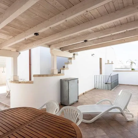 Ilenia A Mancaversa Puglia On Line Apartment